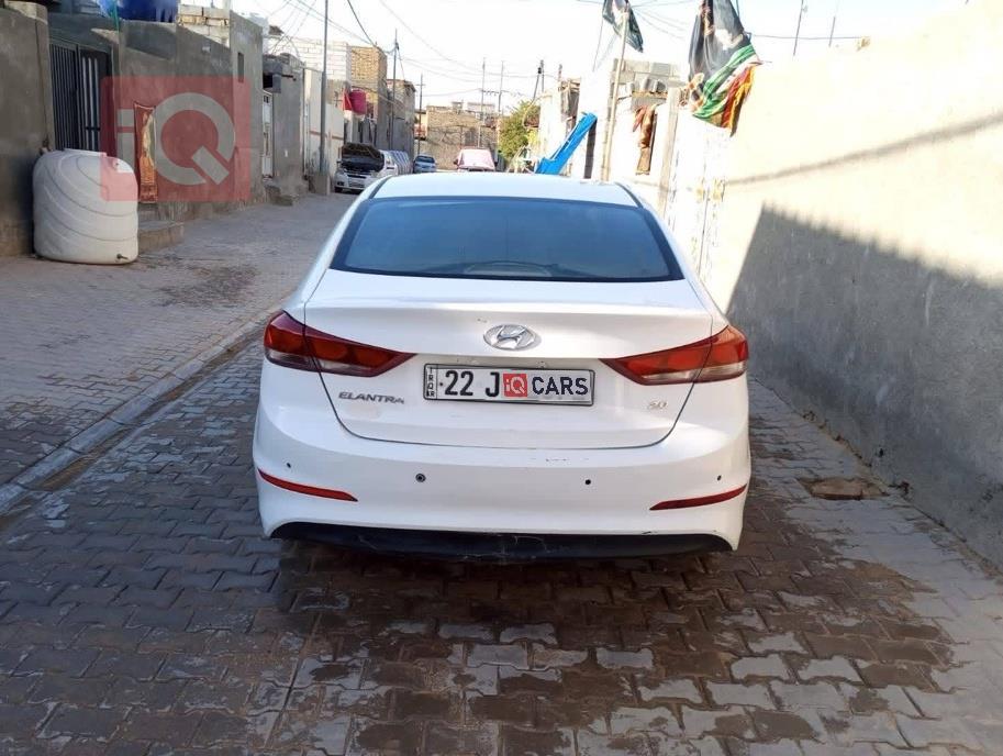 هيونداي النترا